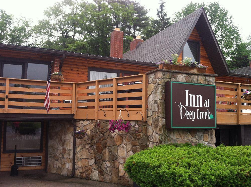 Inn At Deep Creek Oakland Kültér fotó