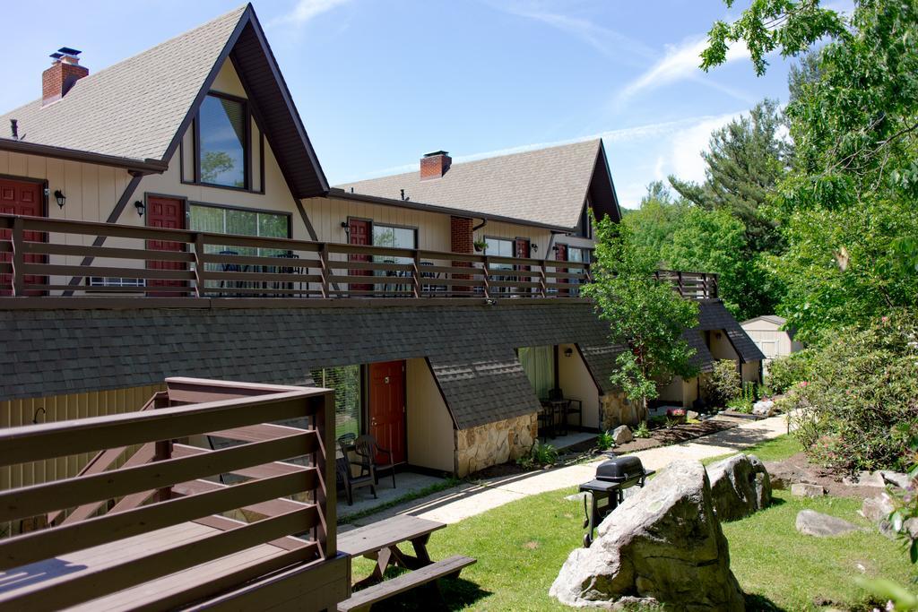 Inn At Deep Creek Oakland Kültér fotó